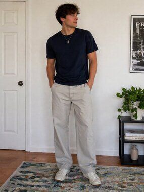 Banana Republic Men's Light Gray Chino Pants